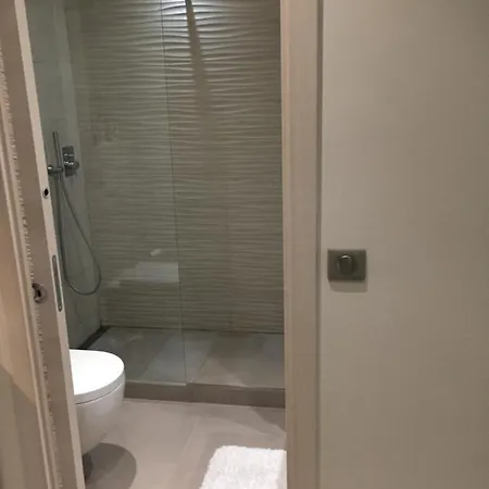 Studio Rue Jean Medecin Apartment